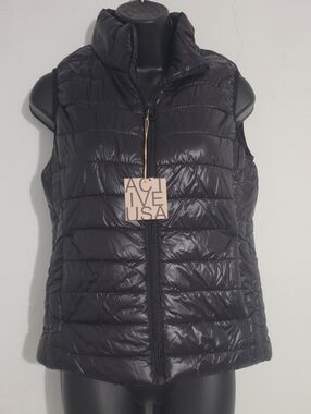 Active USA Shiny Black Quilted Puffer Vest